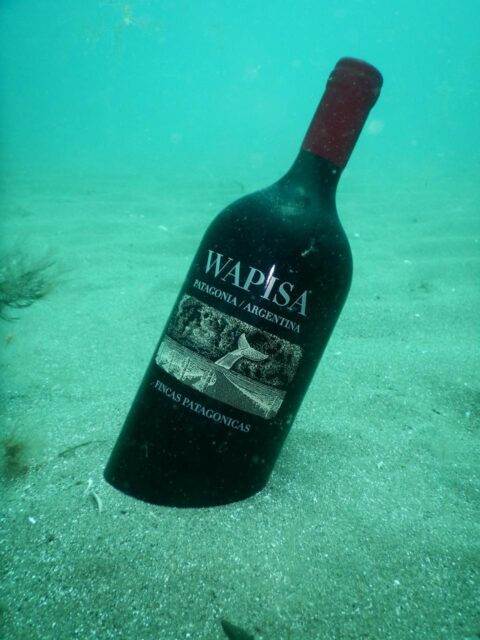 Tak wino dojrzewa na dnie oceanu.